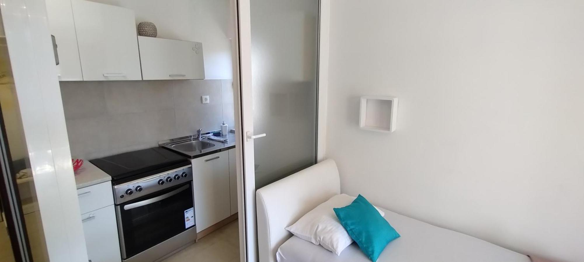 Apartmani Jessica Novalja Ngoại thất bức ảnh