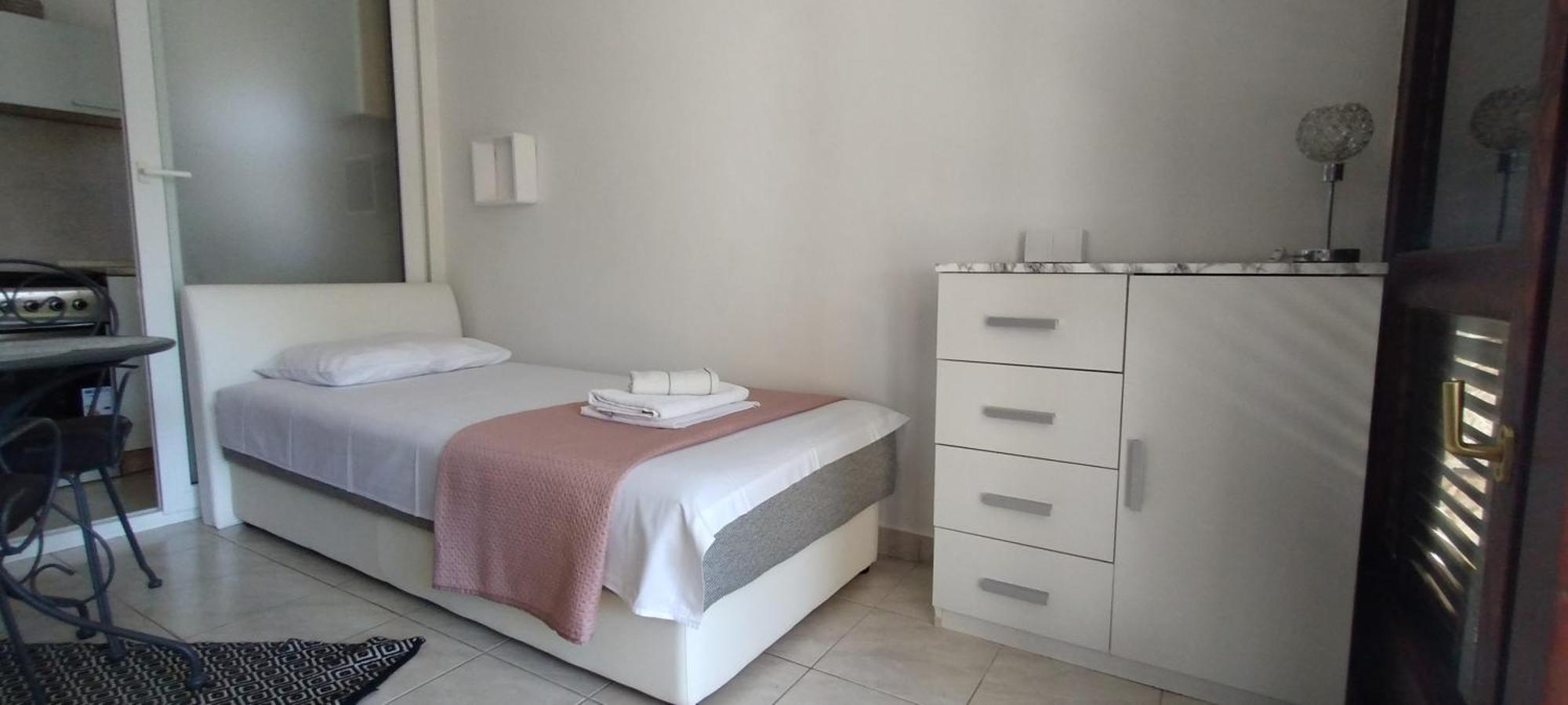 Apartmani Jessica Novalja Ngoại thất bức ảnh